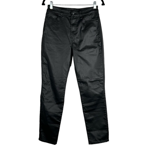 H&M Black Faux Leather Ultra High Waist Mom Jeans Size 4 New with tags! - Picture 1 of 7